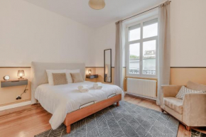 Appartement spacieux avec cour parfait pour famille et amis